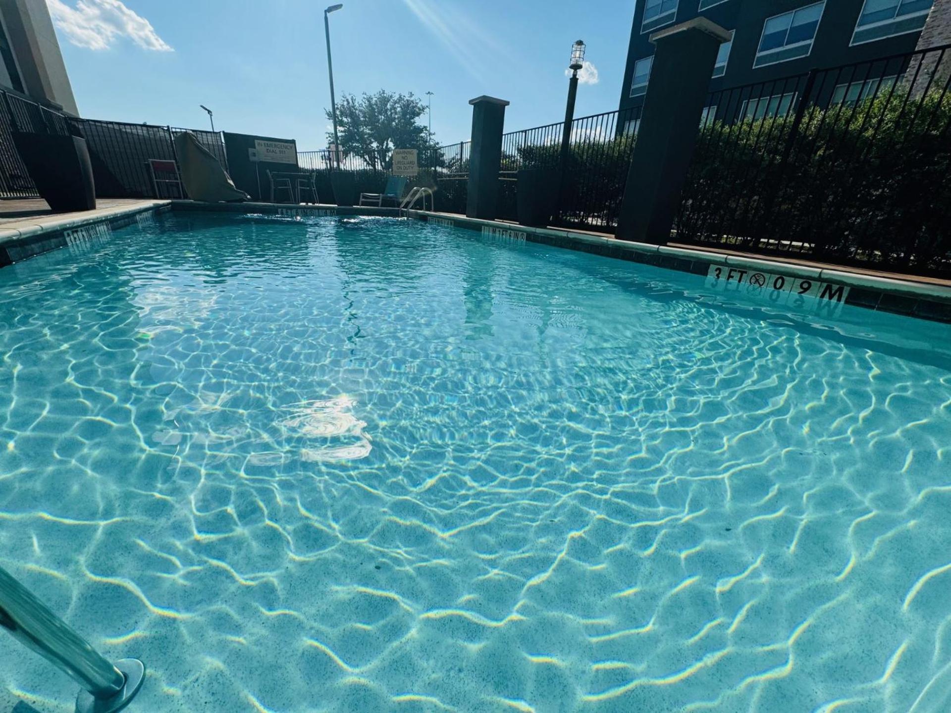 Hampton & Dallas/plano 3*