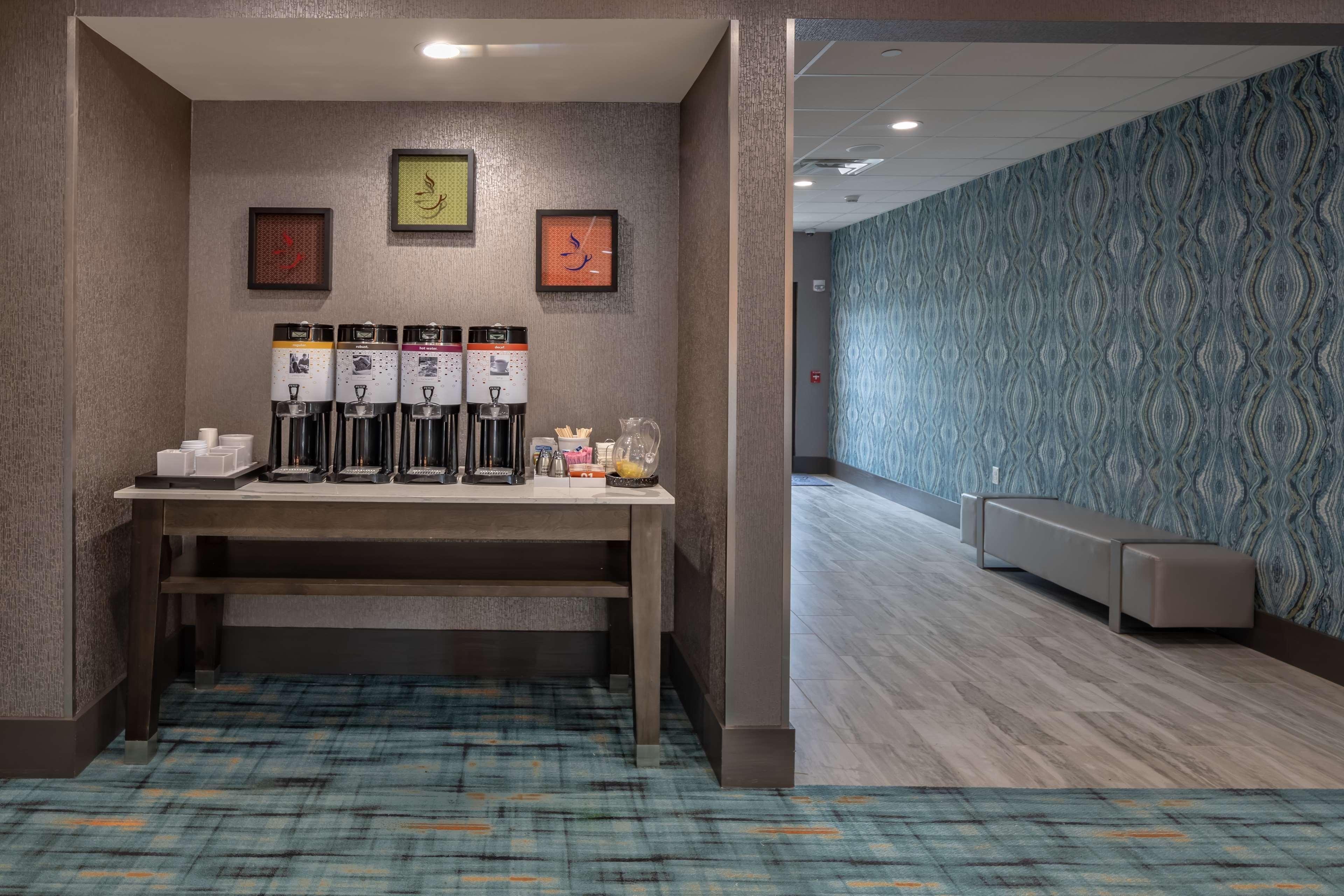 Hampton & Dallas/plano Hotel Plano